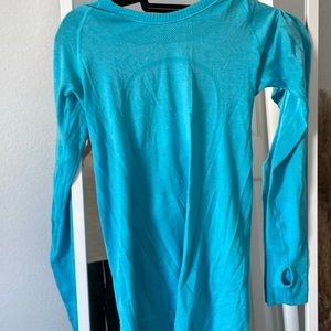 Lulu lemon bright blue long sleeve